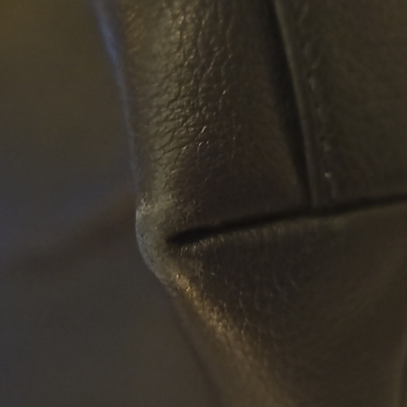 ASPEN Large Black Leather Satchel Crossbody Bag - Picture 12 of 16